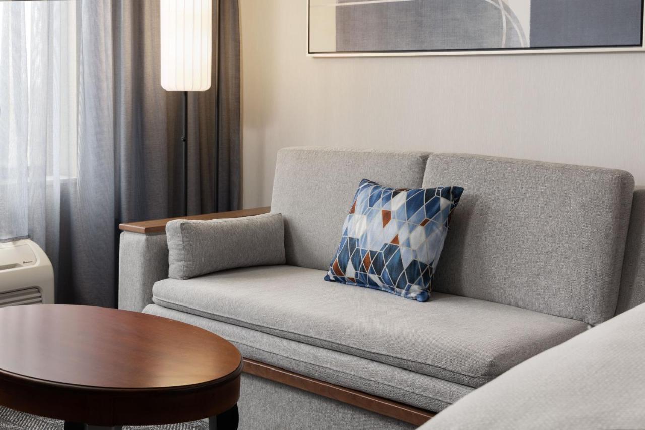Courtyard By Marriott Ontario Rancho Cucamonga Ξενοδοχείο Εξωτερικό φωτογραφία