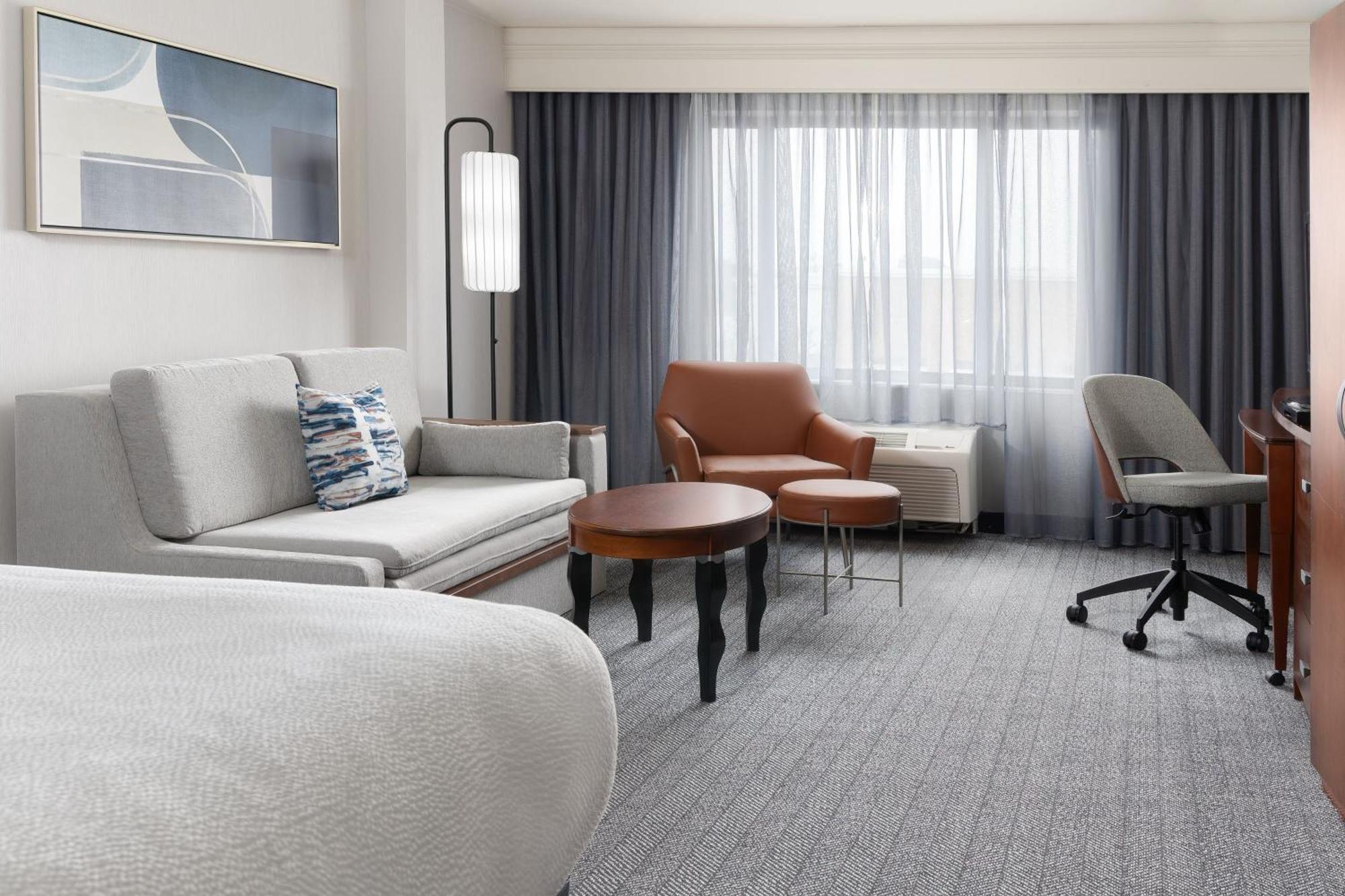 Courtyard By Marriott Ontario Rancho Cucamonga Ξενοδοχείο Εξωτερικό φωτογραφία