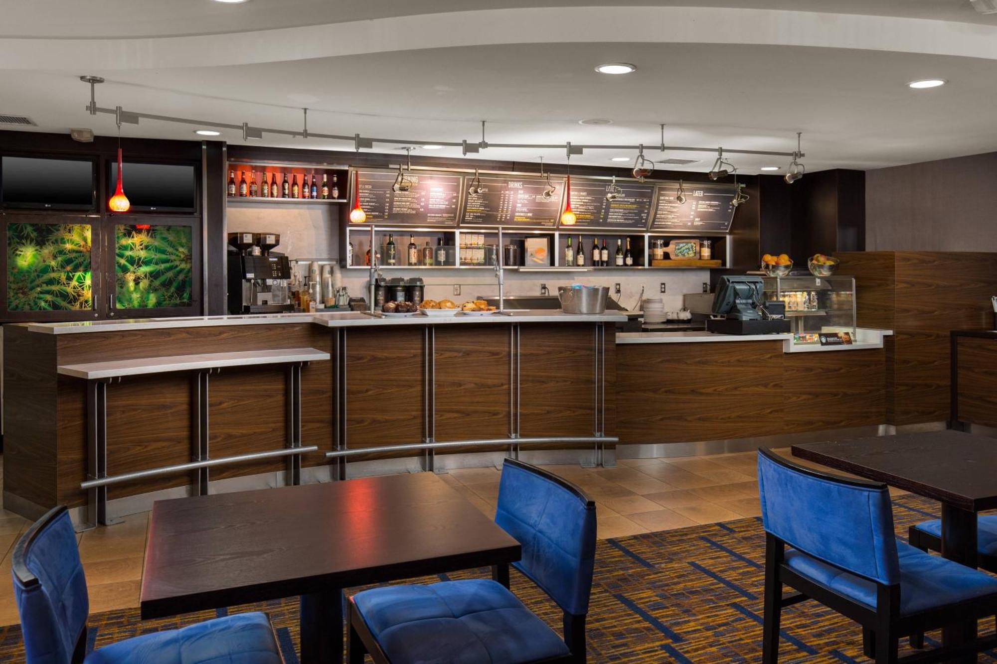 Courtyard By Marriott Ontario Rancho Cucamonga Ξενοδοχείο Εξωτερικό φωτογραφία