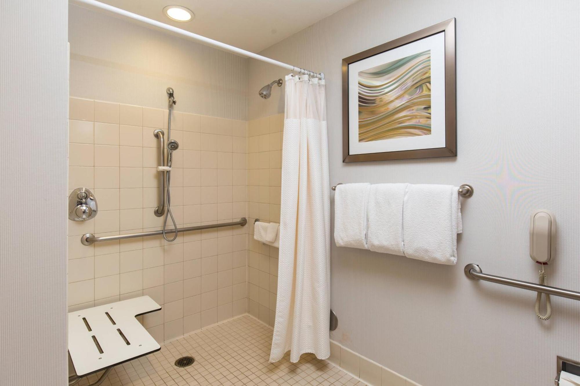 Courtyard By Marriott Ontario Rancho Cucamonga Ξενοδοχείο Εξωτερικό φωτογραφία