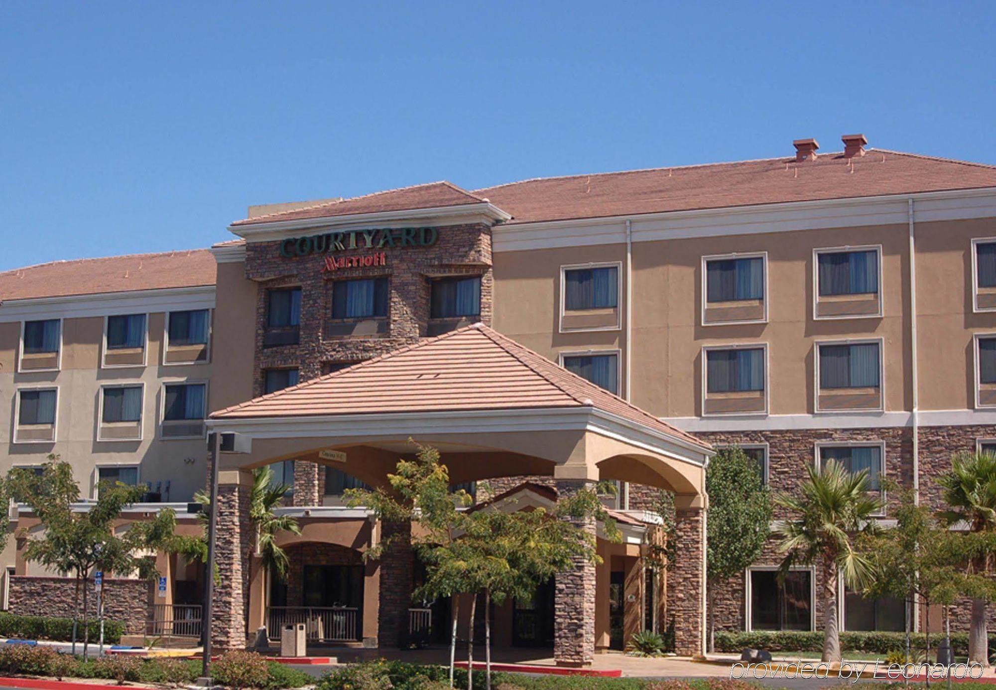 Courtyard By Marriott Ontario Rancho Cucamonga Ξενοδοχείο Εξωτερικό φωτογραφία