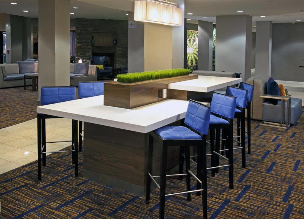 Courtyard By Marriott Ontario Rancho Cucamonga Ξενοδοχείο Εξωτερικό φωτογραφία